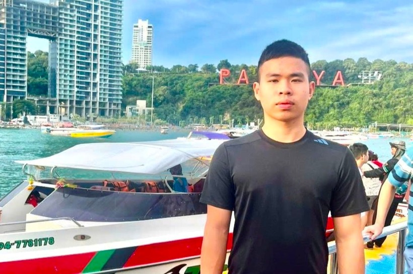 Duy dành tới 8 tiếng/ngày cho SAT. Ảnh: VietNamnet