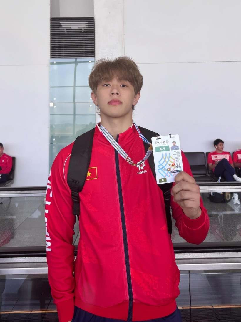 Nguyễn Tiến Triển, VĐV Gen Z sinh năm 2003 đến từ Hà Nội, đang là cái tên tạo nên cơn sốt trên mạng xã hội và trong giới thể thao Việt Nam trước thềm SEA Games 33.