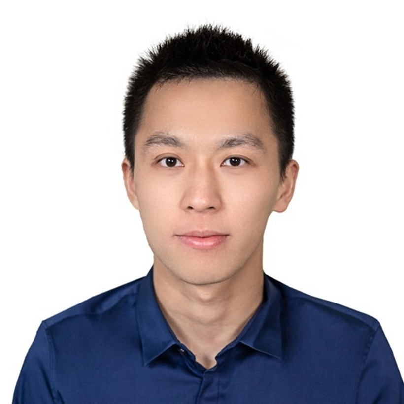 Trần Thành đang đảm nhiệm vai trò trợ lý giáo sư kiêm nghiên cứu sinh tại Trường Khoa học và Công nghệ vật chất, thuộc Đại học Khoa học và Công nghệ Thượng Hải.