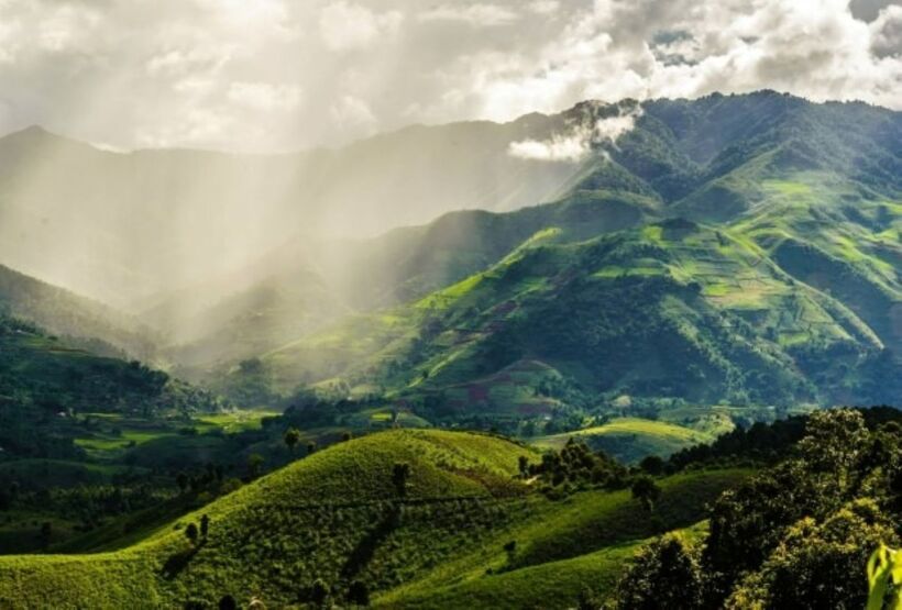 Ở độ cao gần 2.000m, Pha Luông đang là một điểm đến đầy hấp dẫn với giới trẻ.