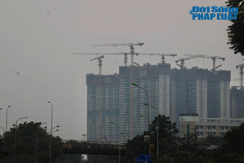 Hà Nội liên tục chìm trong ô nhiễm nghiêm trọng.