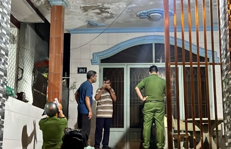 Căn nhà nơi phát hiện thi thể nạn nhân. Ảnh: Công an Nhân dân