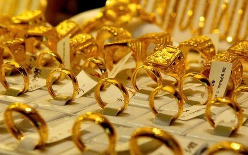 Giá vàng hôm nay (12/12): Giá vàng miếng SJC tiếp tục tăng 500.000 đồng/lượng.