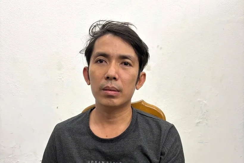 Nguyễn Hoàng Nghĩa tại cơ quan công an. Ảnh: Pháp luật TP.HCM