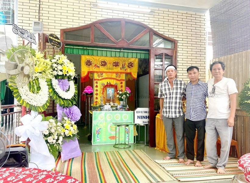 Lễ tang nghệ sĩ Thương Tín diễn ra tại nhà riêng ở Khánh Hòa. Ảnh: Tô Hiếu/Tạp chí Tri thức