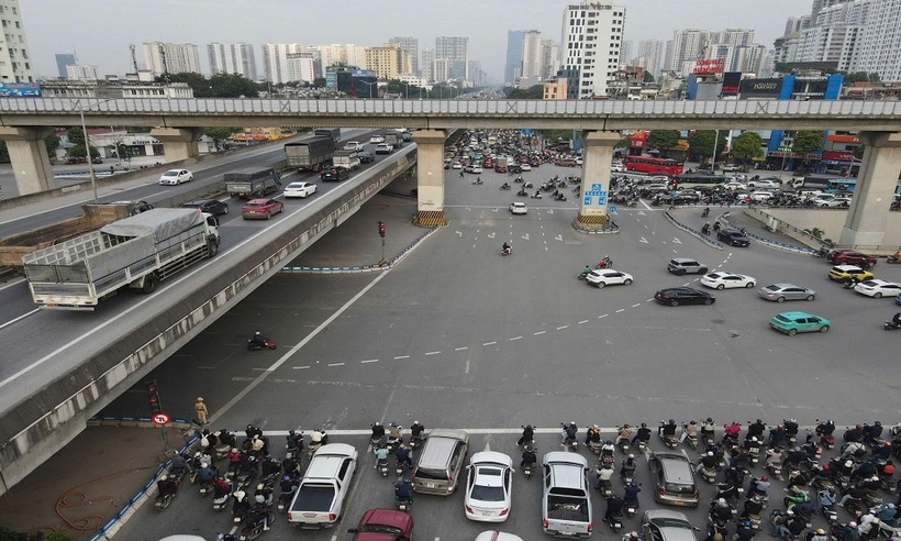 Phần lớn người tham gia giao thông đã tuân thủ nghiêm các quy định về trật tự, an toàn giao thông.