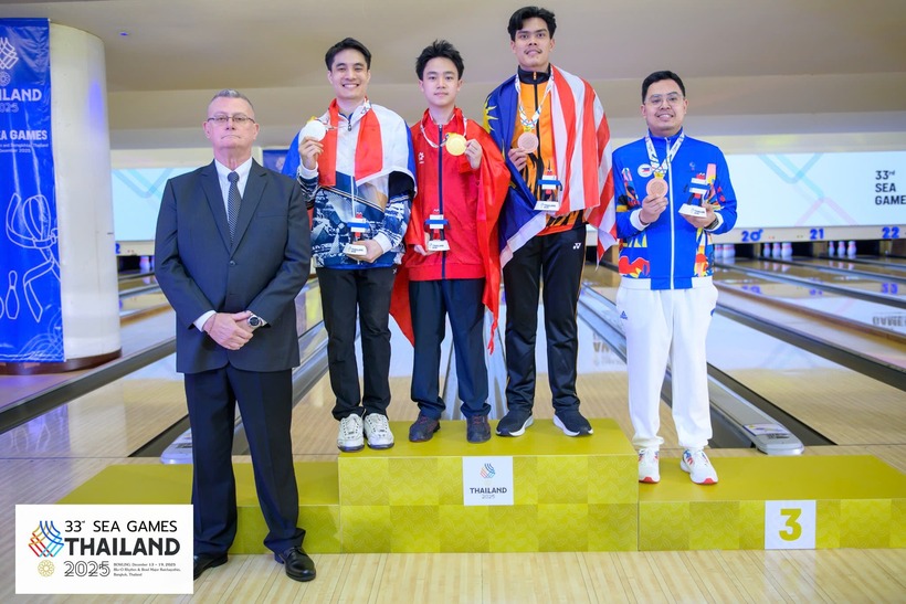 Tấm HCV này là lần đầu tiên bowling Việt Nam bước lên bục cao nhất tại một kỳ SEA Games. Ảnh: LĐ Bowling Thái Lan.