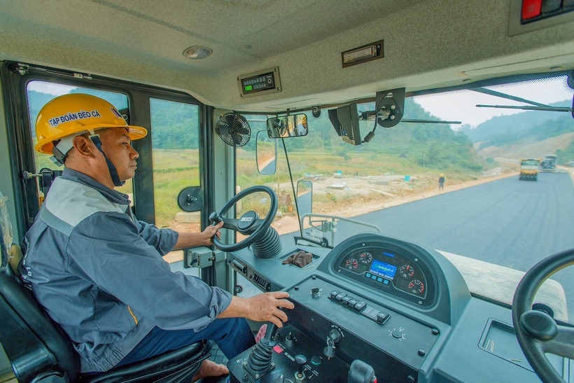 Ngắm nhìn cao tốc Đồng Đăng – Trà Lĩnh trước ngày thông tuyến - 3