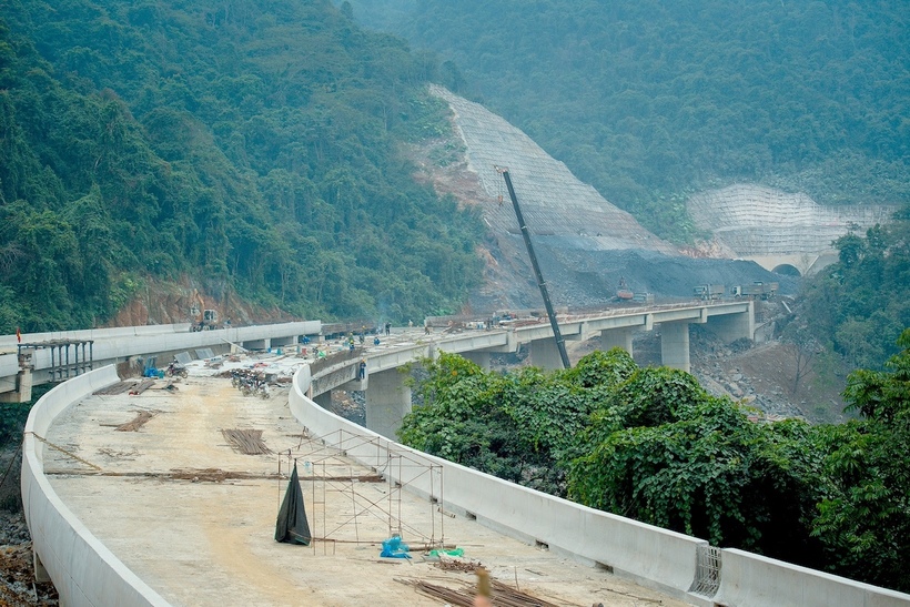 Ngắm nhìn cao tốc Đồng Đăng – Trà Lĩnh trước ngày thông tuyến - 5