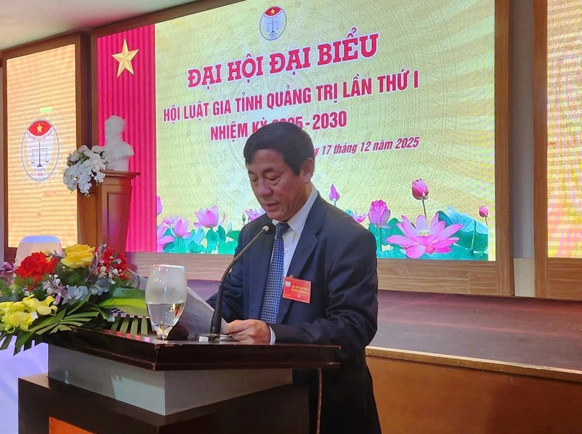Ông Nguyễn Xuân Tuyến, Chủ tịch Hội Luật gia tỉnh Quảng Trị phát biểu khai mạc Đại hội.