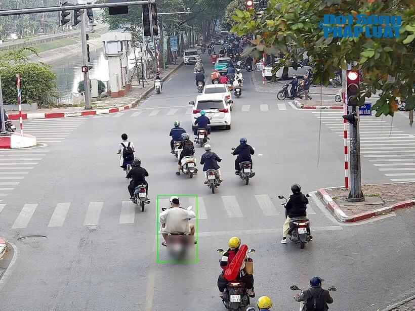 Hệ thống camera ghi nhận trường hợp xe mô tô vi phạm