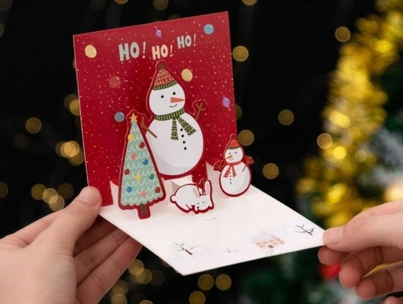 Trẻ con luôn háo hức chờ đợi ông già Noel. Hãy biến lời chúc thành một lời động viên tinh thần cho các bé. Ảnh minh họa
