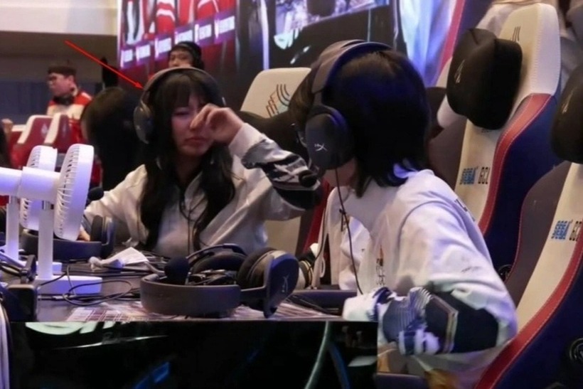 Nữ tuyển thủ được xác định có hành vi gian lận trong trận đấu với đội tuyển Liên Quân Mobile Việt Nam hôm 15/12. Ảnh: Thairath.