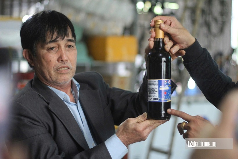 Nước mắm Nam Nghĩa sử dụng lượng cá nhiều, cho nước cốt đậm, vị mặn mòi vừa phải, hương thơm tự nhiên và đặc biệt không gắt.