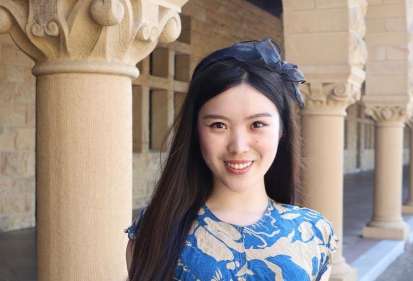 Carina Hong tài năng trẻ với tham vọng tạo ra nhà toán học AI. Ảnh: Sina.