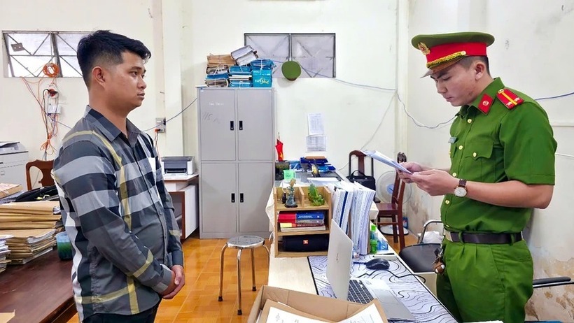 Bị can Nguyễn Công Trọng bị Công an tỉnh An Giang khởi tố, bắt tạm giam để điều tra tội cho vay lãi nặng trong giao dịch dân sự. Ảnh: Báo An Giang