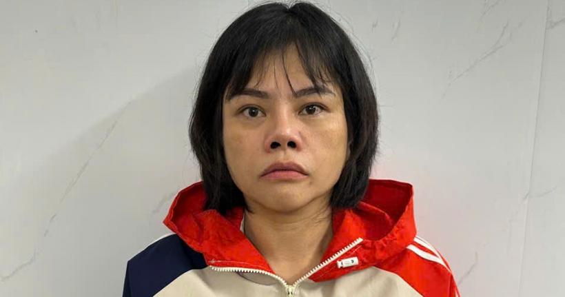 Đối tượng Phạm Thị Minh Huệ.