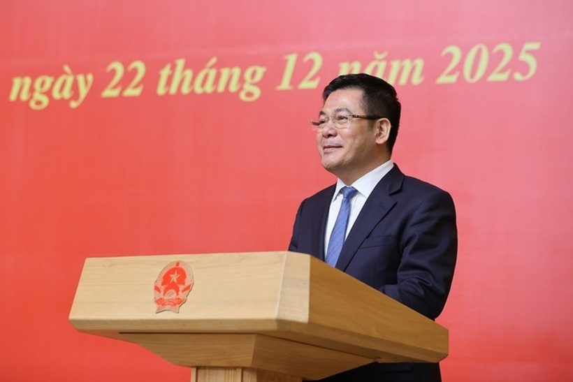 Đồng chí Nguyễn Hồng Diên phát biểu - Ảnh: VGP/Nhật Bắc