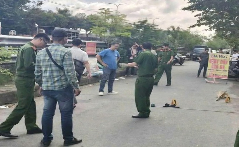 Các lực lượng Công an TP.Đà Nẵng khám nghiệm hiện trường vụ việc. (Ảnh: Người lao động)