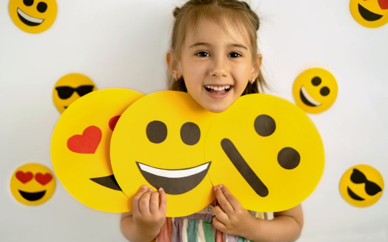 Trẻ tăng động, mất ngủ có khả năng kiểm soát hành vi và cảm xúc kém