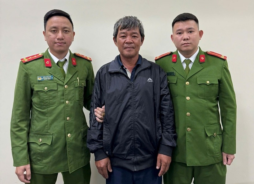 Đối tượng Lê Thế Dương tại Cơ quan Công an. Ảnh: Công an Nghệ An