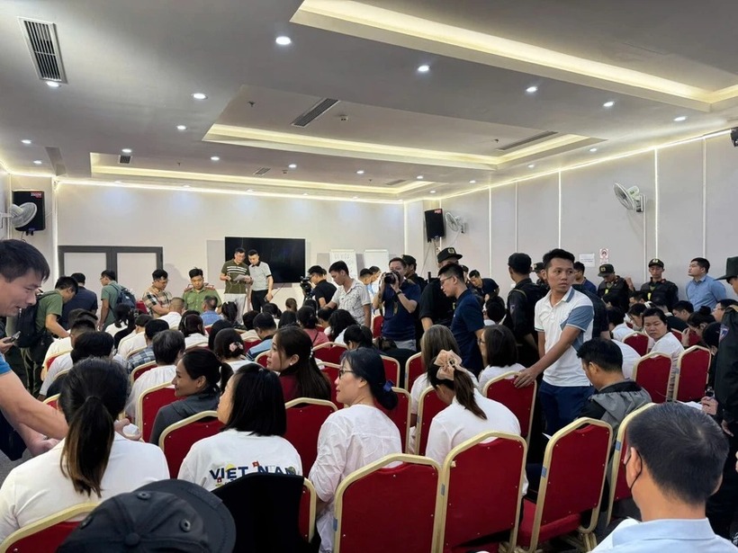 Theo điều tra ban đầu, đường dây đa cấp này đã thu hút gần 2.000 người tham gia. Ảnh: Lao động