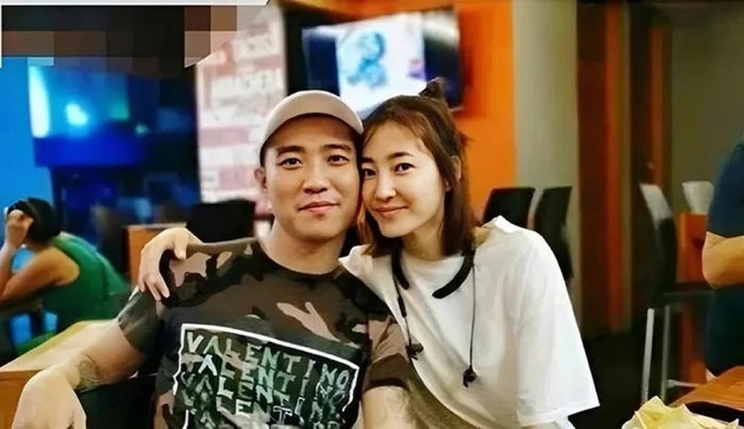 Chồng đại gia của Vương Lệ Khôn vướng vòng lao lý vì cáo buộc lừa đảo, chiếm đoạt tài sản.