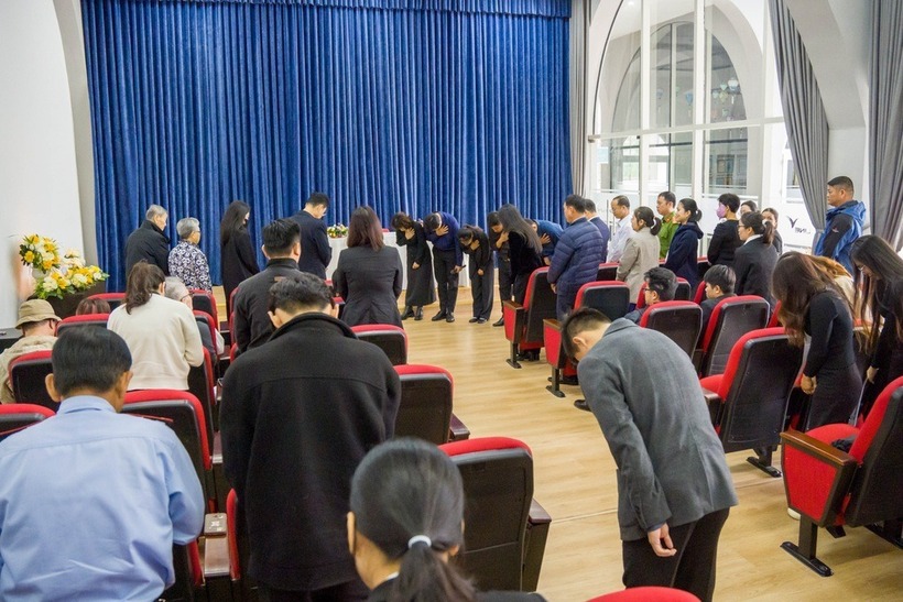 Ban lãnh đạo Trường Sky-Line Hill xin lỗi gia đình cháu H. Ảnh: Dân trí