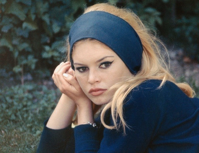 Hình ảnh thời trẻ của huyền thoại điện ảnh Brigitte Bardot. Ảnh:&nbsp;Nana Productions/Shutterstock.
