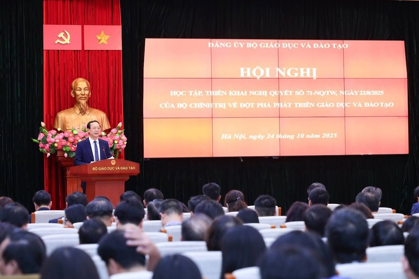 Toàn ngành giáo dục học tập, triển khai Nghị quyết 71-NQ/TW. Ảnh: Báo Tin tức