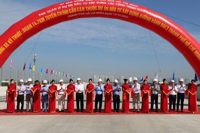 14,7km Vành đai 3 đoạn trên cao xuyên tâm Vinhomes Grand Park thông xe kỹ thuật ngày 19/12/2025 (Ảnh: Như Ngọc)