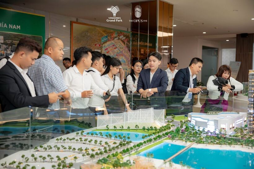 Giá căn hộ tại Vinhomes Grand Park vẫn ở giai đoạn "chân sóng", thu hút nhà đầu tư