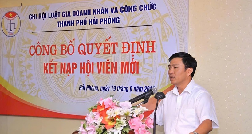 Luật gia Nguyễn Văn Hải tại lễ công bố quyết định kết nạp hội viên mới cách đây gần 10 năm.