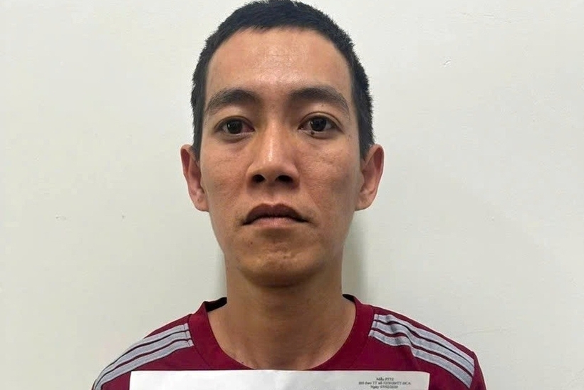 Đối tượng Dũng bị bắt giữ về hành vi trộm cắp tài sản. Ảnh: Dân trí