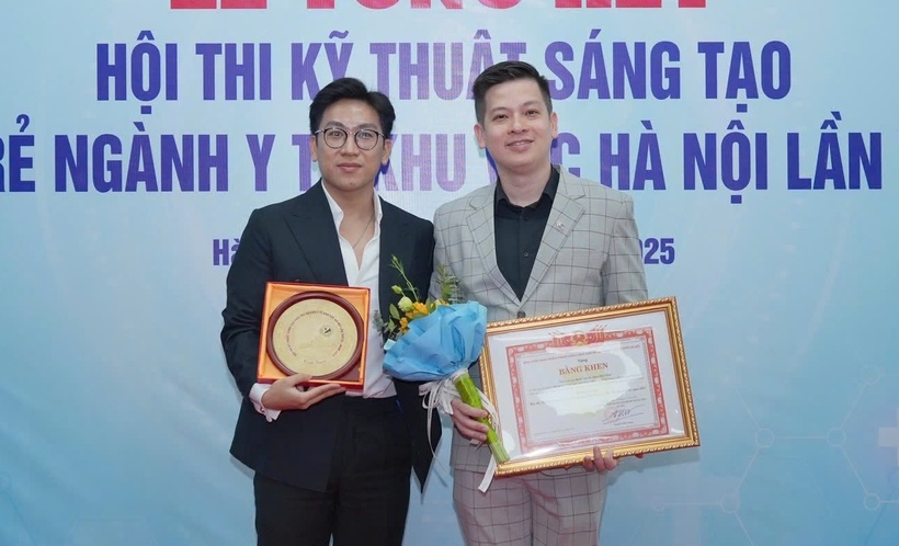 Sáng tạo của nam giảng viên đạt giải 3 tại Hội thi Kỹ thuật sáng tạo tuổi trẻ ngành y tế khu vực Hà Nội lần thứ 31