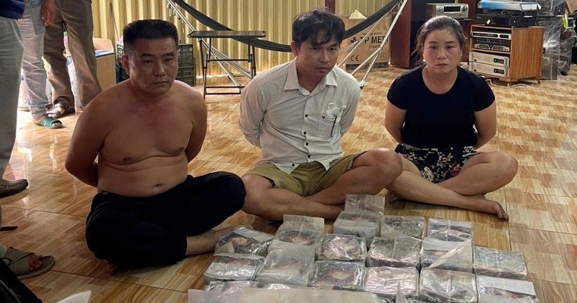 Các đối tượng bị bắt giữ.