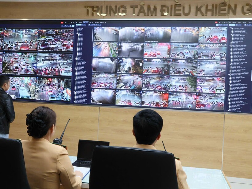 Hà Nội: CSGT huy động lực lượng bảo đảm an toàn dịp Tết Dương lịch 2026 - 3