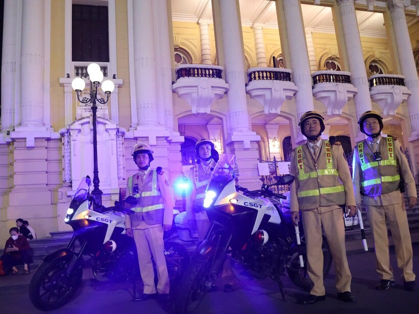 CSGT Hà Nội hướng dẫn giao thông xung quanh khu vực diễn ra Chương trình Hà Nội Countdown 2026.