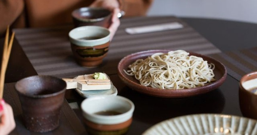 Mì Toshikoshi Soba là món ăn truyền thống trong đêm Giao thừa ở Nhật Bản.