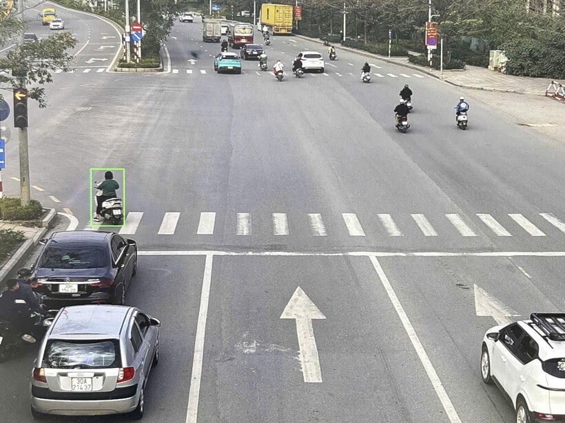 Hà Nội: Camera AI ghi nhận hơn 100 trường hợp vi phạm giao thông trong ngày đầu kỳ nghỉ Tết Dương lịch 2026 - 2