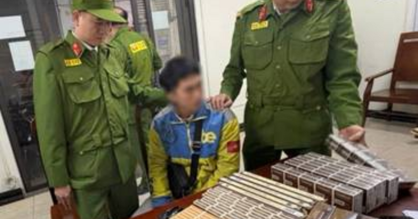 Đối tượng cùng tang vật.