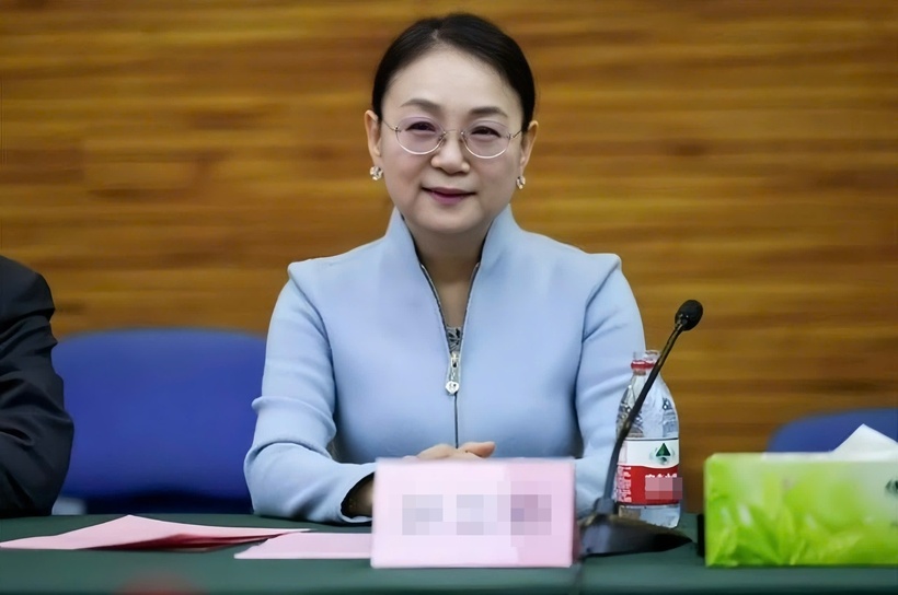 Bà Zhong Huijuan (64 tuổi), nhà sáng lập Hansoh Pharmaceutical. Ảnh: @BeijingReview.