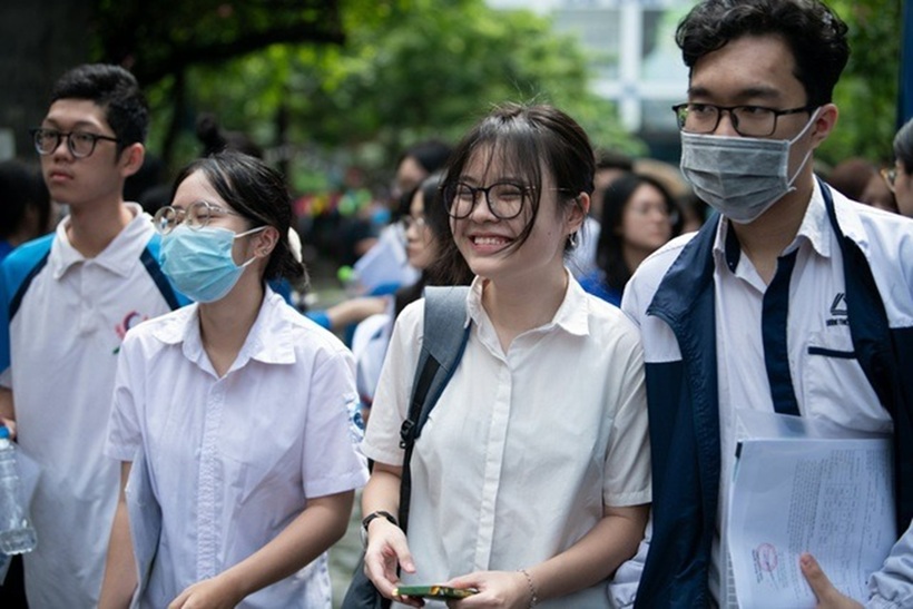 Nhiều năm qua, A00 là tổ hợp phổ biến, được nhiều đại học và thí sinh lựa chọn khi xét tuyển đại học. Ảnh minh họa