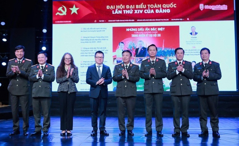 Việc xây dựng chuyên trang "Đại hội Đại biểu toàn quốc lần thứ XIV của Đảng" là nhiệm vụ chính trị quan trọng mà Báo Công an nhân dân thực hiện nhằm truyền tải kịp thời thông tin chính xác về Đại hội Đảng lần thứ XI.