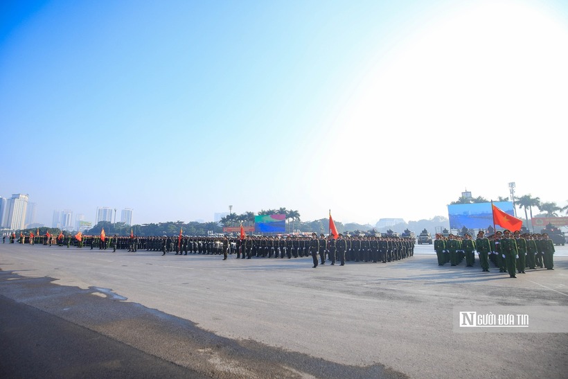 Sáng 8/1, tại đường Lê Quang Đạo trước Sân vận động Quốc gia Mỹ Đình (Thành phố Hà Nội), Bộ Công an đã tổ chức tổng duyệt Lễ xuất quân bảo đảm an ninh, trật tự Đại hội Đại biểu toàn quốc lần thứ XIV của Đảng.