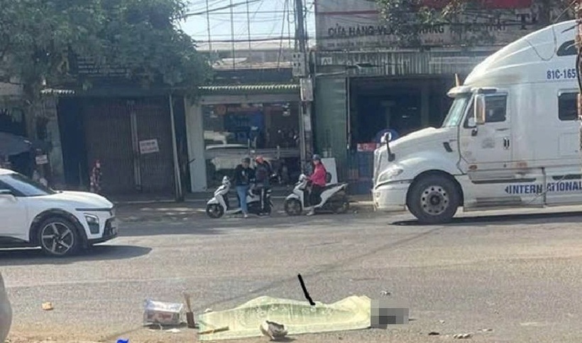 Hiện trường vụ tai nạn giao thông. Ảnh: Báo Tiền phong.