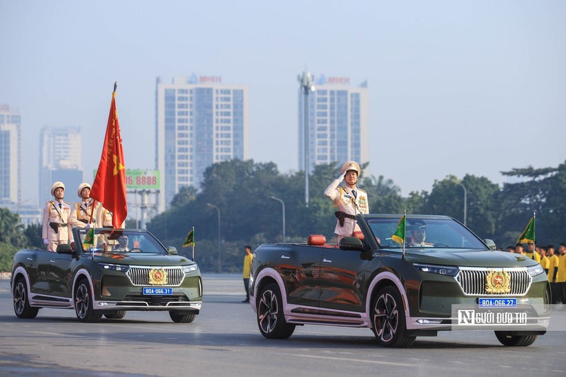 Thiếu tướng Nguyễn Quốc Toản - Chánh văn phòng Bộ Công an cho biết, thời gian qua, tiểu ban an ninh trật tự đã chỉ đạo triển khai đồng bộ các biện pháp, giải pháp đảm bảo an ninh trật tự, với mục tiêu, yêu cầu cao nhất là đảm bảo tuyệt đối an ninh, an toàn, không để xảy ra sơ suất dù là nhỏ nhất, góp phần cho thành công của đại hội.