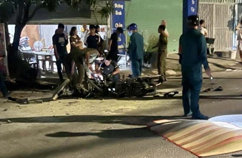 Hiện trường được phong tỏa phục vụ công tác điều tra. Ảnh: Công an nhân dân