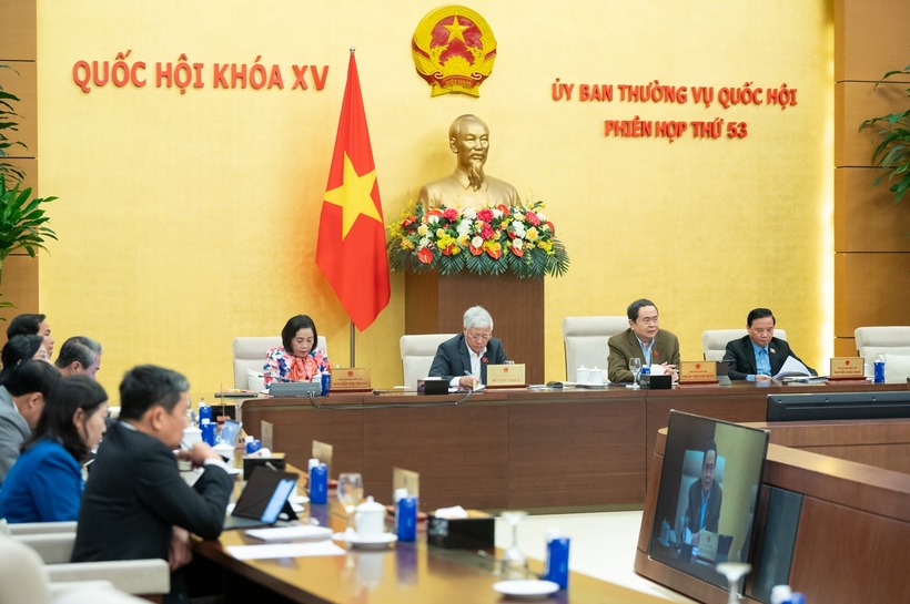 Quang cảnh phiên họp (Ảnh: Phạm Thắng).