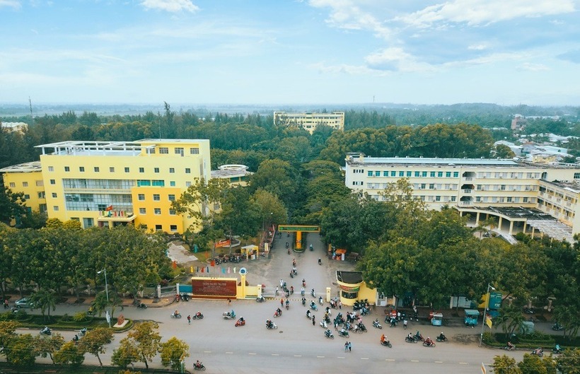 Đại học Trà Vinh trở thành đại học thứ 13 ở Việt Nam. Anhr: Daan tris